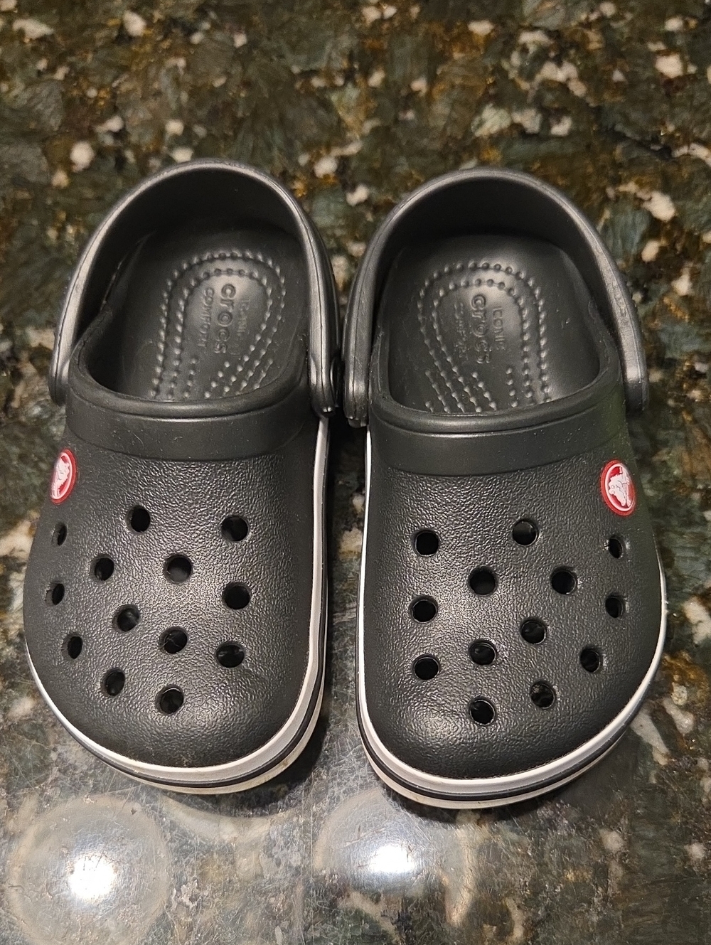 CROCS Toddler Classic Clog in Black with White Trim